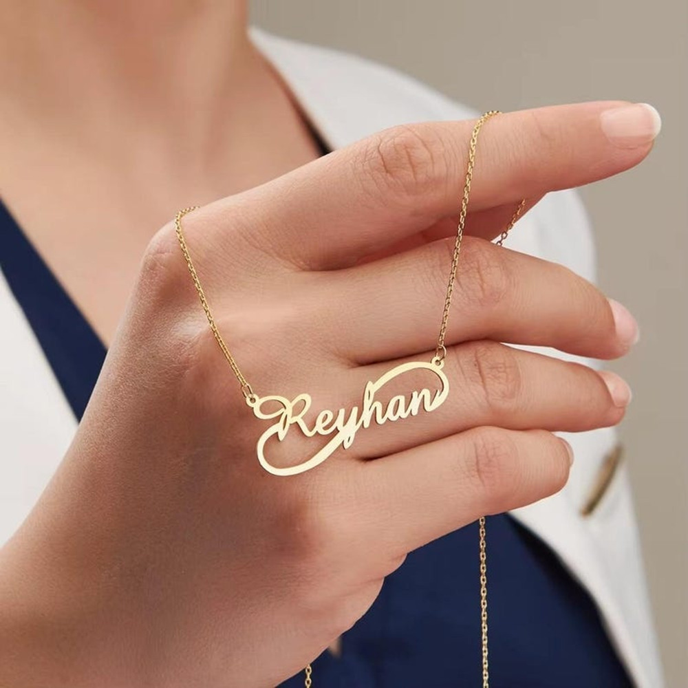 Personalizowany naszyjnik z im – Birth Flower Necklace recenzja i cena